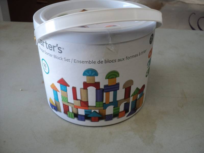Carters Shape Sorter Block Set...