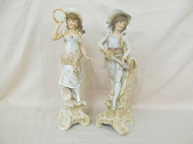 lot 17 image: German Bisque Figures