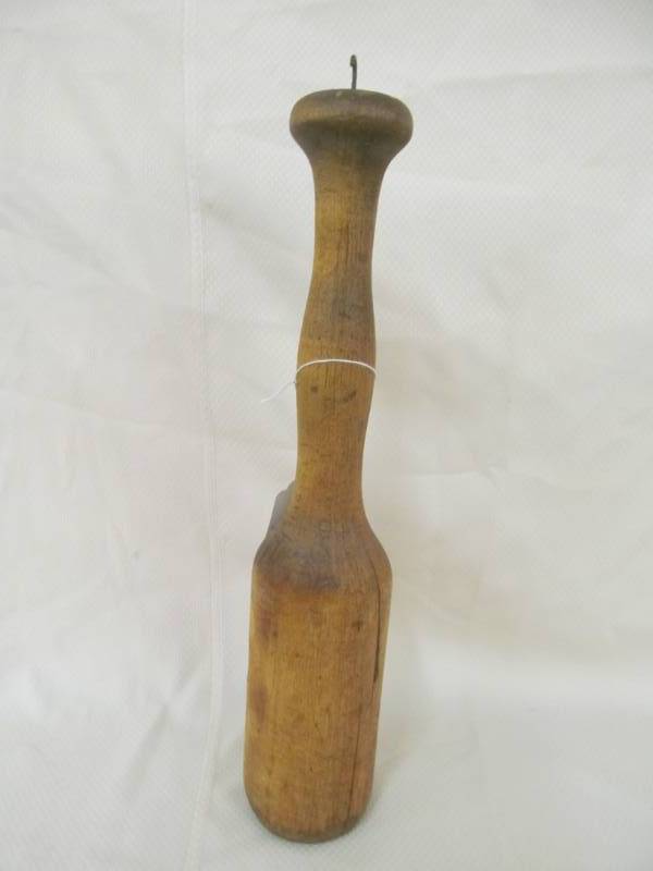 lot 65 image: rare food crusher