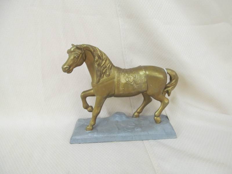 lot 98 image: horse statue