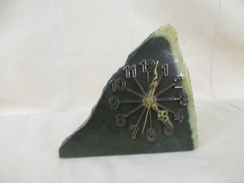 lot 110 image: Alaskan Jade clock