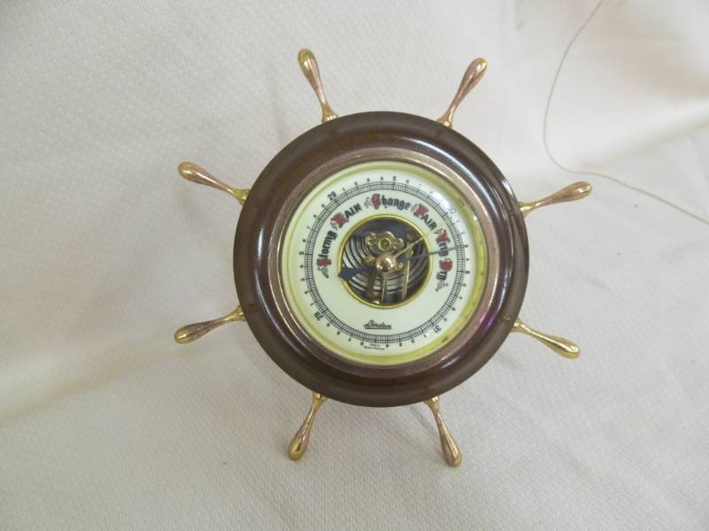 lot 111 image: Vintage Linden  Barometer