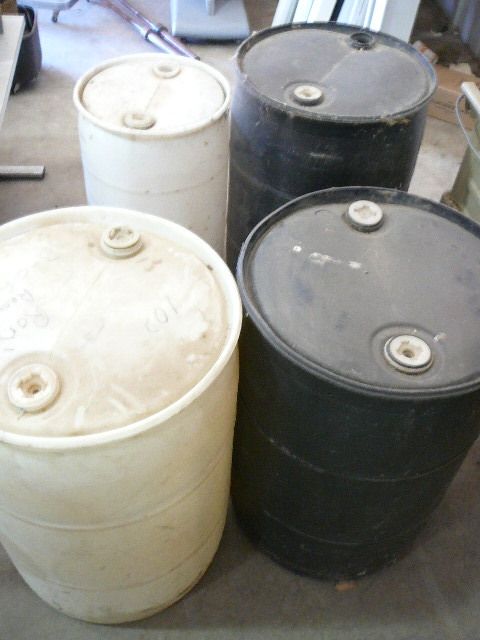 lot 81 image: Lot of Plastic Barrels