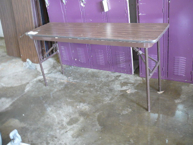 lot 126 image: 5 Tables