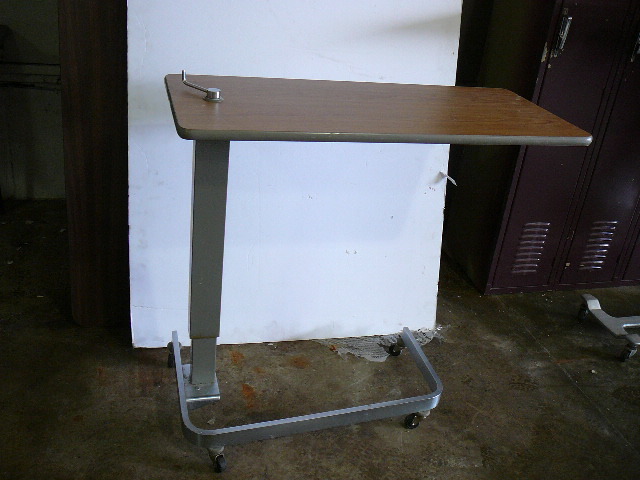 lot 146 image: Bed Cart With Wheels & Hand Crank