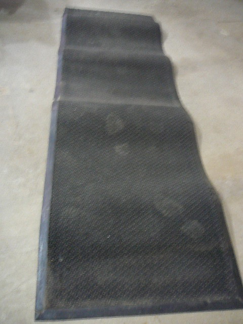 lot 9 image: Commercial Rugs