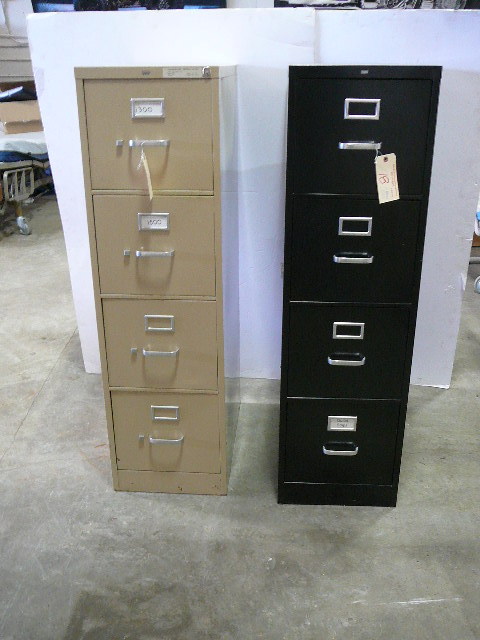 lot 154 image: 4 Drawer File Cabinets