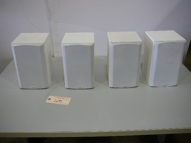 lot 25 image: 4 Speakers