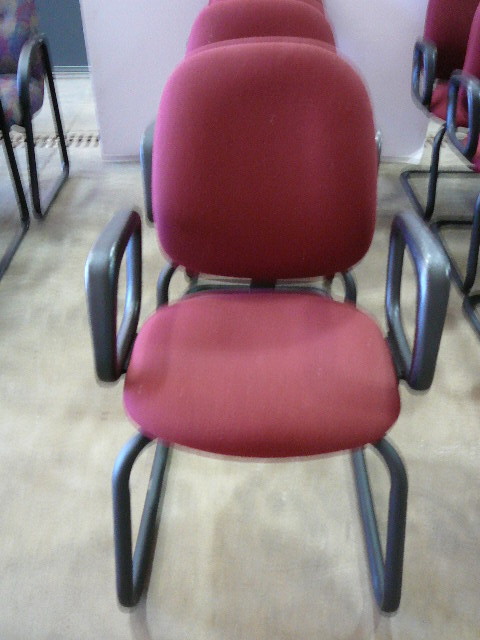 lot 37 image: Lot of Matching Office Chairs