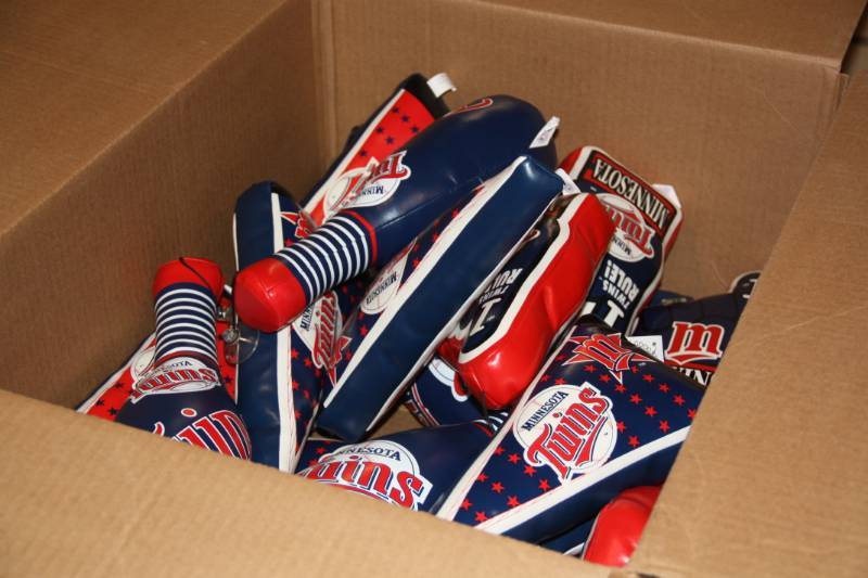 lot 46 image: Lot of Minnesota Twins Squishy Novelties  20 Items