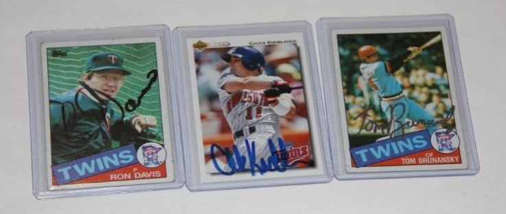 lot 69 image: Minnesota Twins In Person Autograph Cards  3 Items