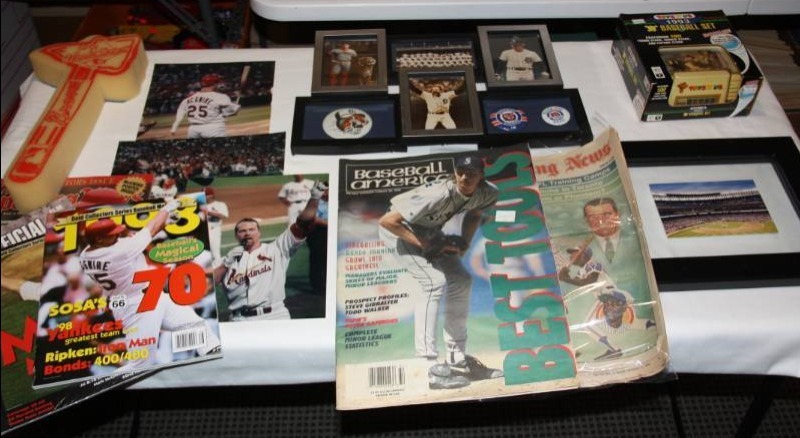 lot 93 image: Baseball Resale Lot  13 Items