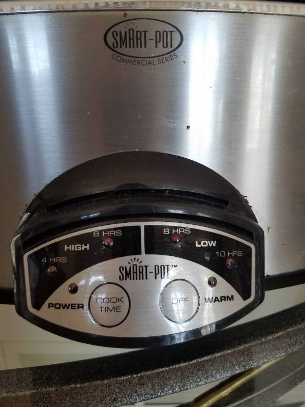 lot 72 image: Rival Smart-Pot Commercial Series Crock-pot