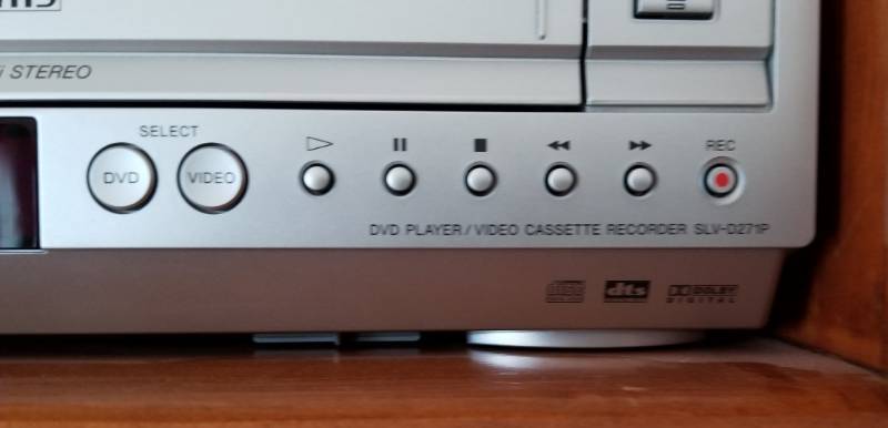 lot 57 image: Home Electronics Sony Three Piece Audio Visual Lot