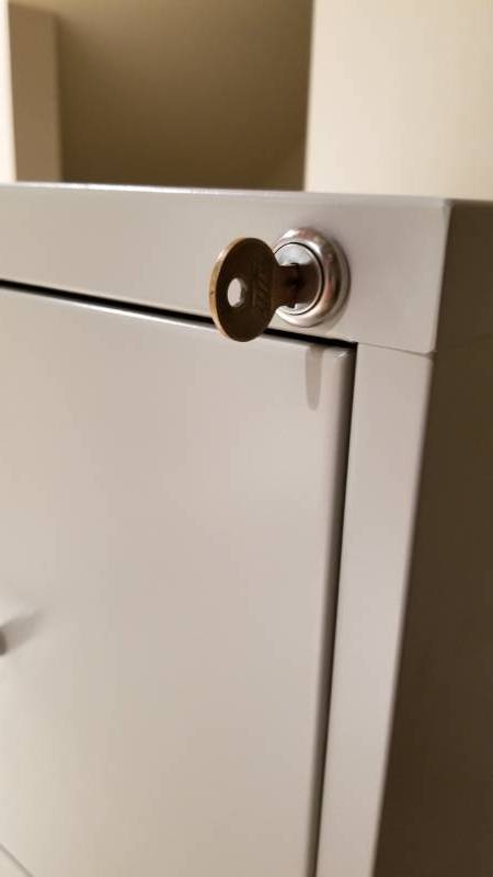 lot 56 image: Office Depot 4 Drawer Filing Cabinet