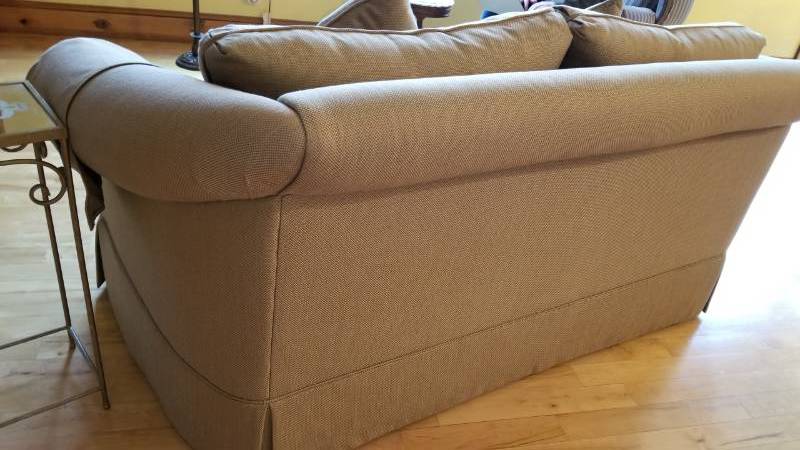 lot 15 image: Ethan Allen Camel Loveseat