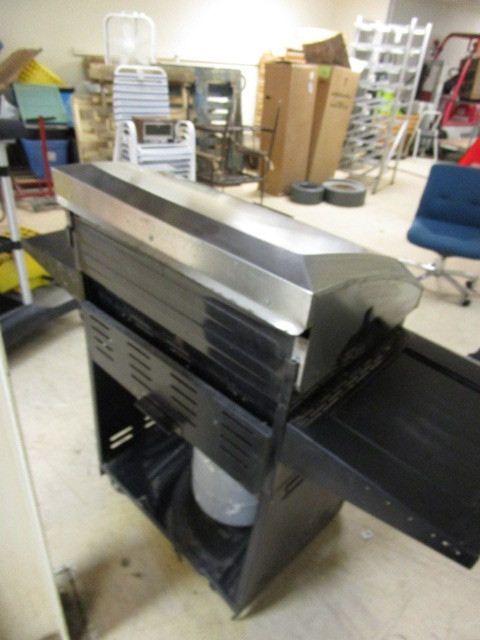 lot 106 image: CHAR-BROIL PROPANE GRILL