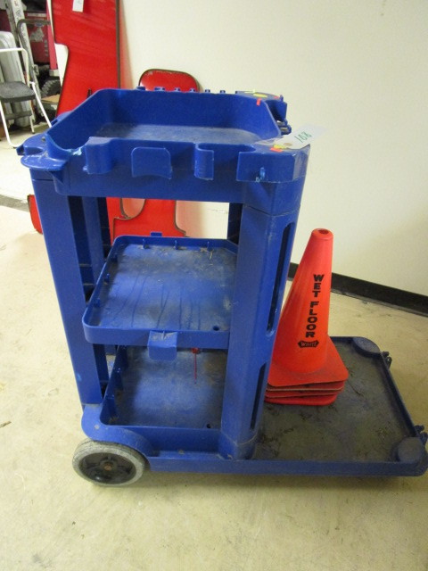 lot 108 image: JANITORIAL SUPPLY CART