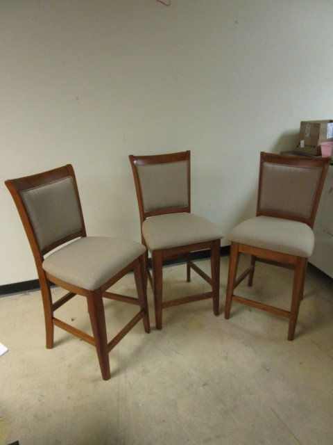 lot 127 image: BAR CHAIRS
