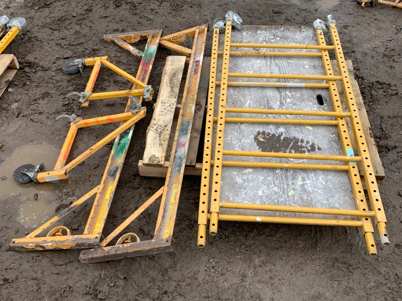 lot 8 image: (1) Set Of Commercial Construction Scaffolding
