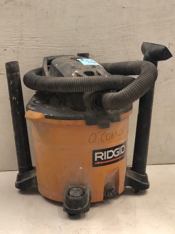 lot 16 image: Ridgid Shop Vac