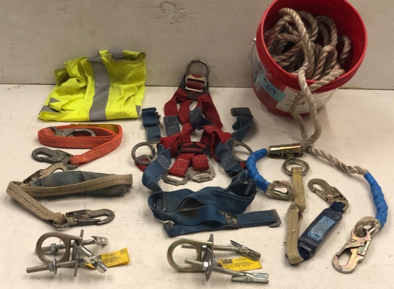 lot 19 image: Bucket Of Assorted Commercial Safety Harness