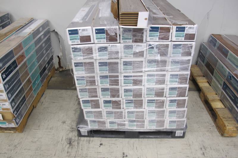 lot F3 image: Lot of Harmonics Harbor Scraped Oak Laminate Moisture Resistant Flooring - 41 Boxes