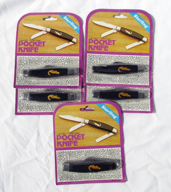 lot 56 image: Lot of New Vintage 3 Blade Pocket Knives