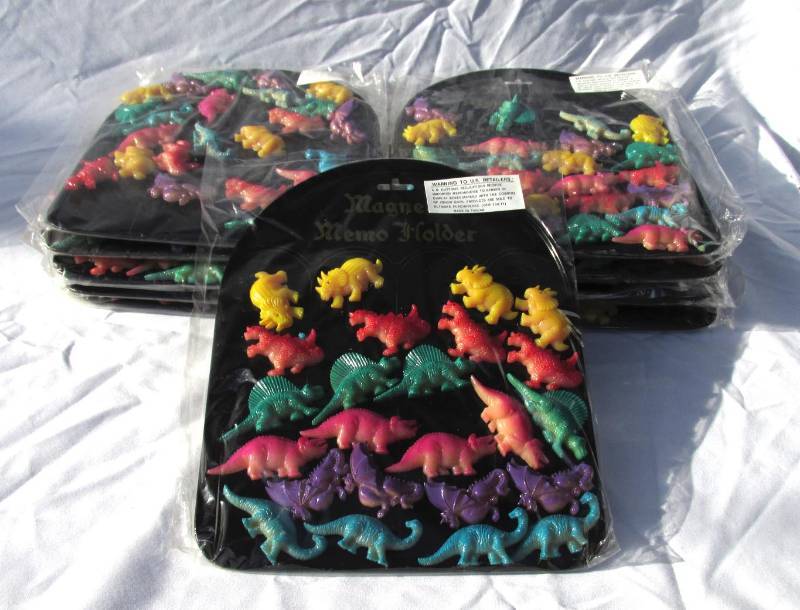 lot 87 image: Large Lot of Multi-Color Dinosaur Magnets
