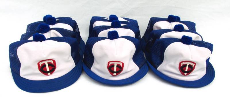 lot 91 image: Lot of New Vintage 1970s Minnesota Twins Blue Tassel Baseball Hats