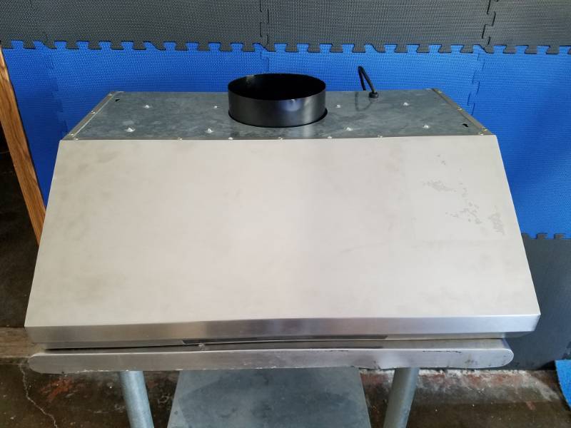 lot 3 image: 36 Cavaliere Air Pro 238 Professional Stainless Steel Range Hood & Remote