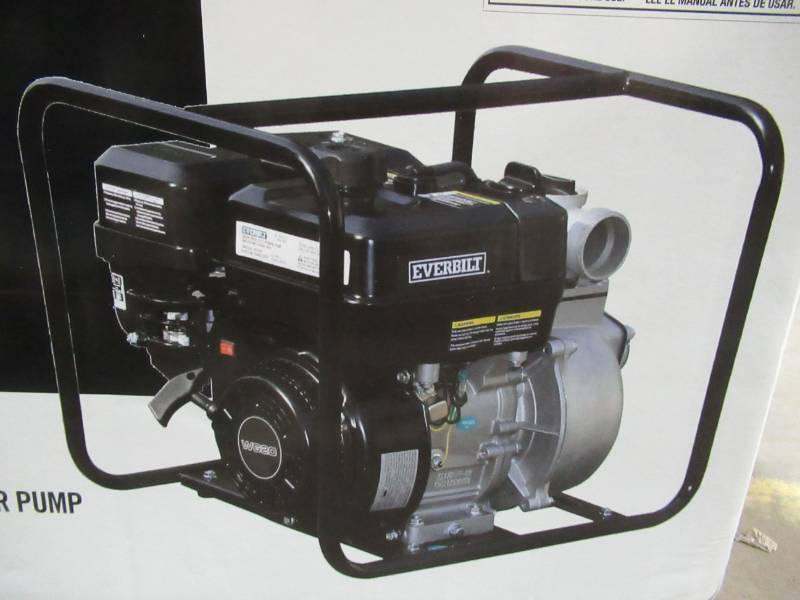 lot 86 image: Everbilt 5.5 HP Gas-Powered Utility Pump WG20. In nice working condition.