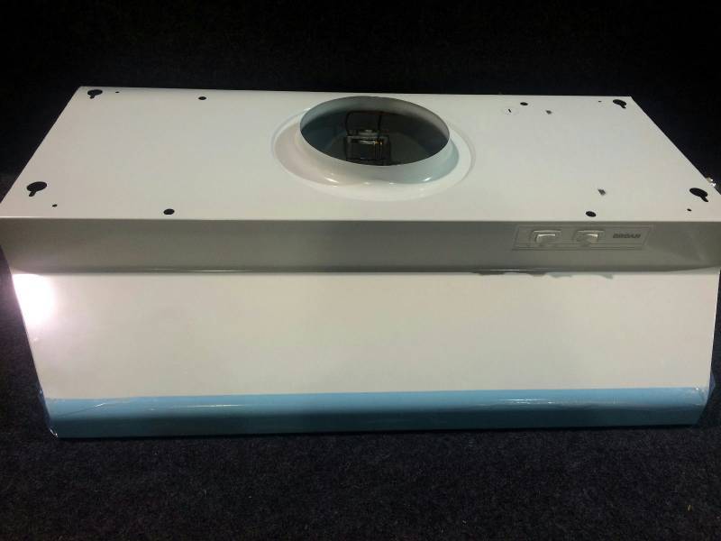 lot 93 image: Broan 42000 Series 30 in. Range Hood in White, 423001 - New in Box