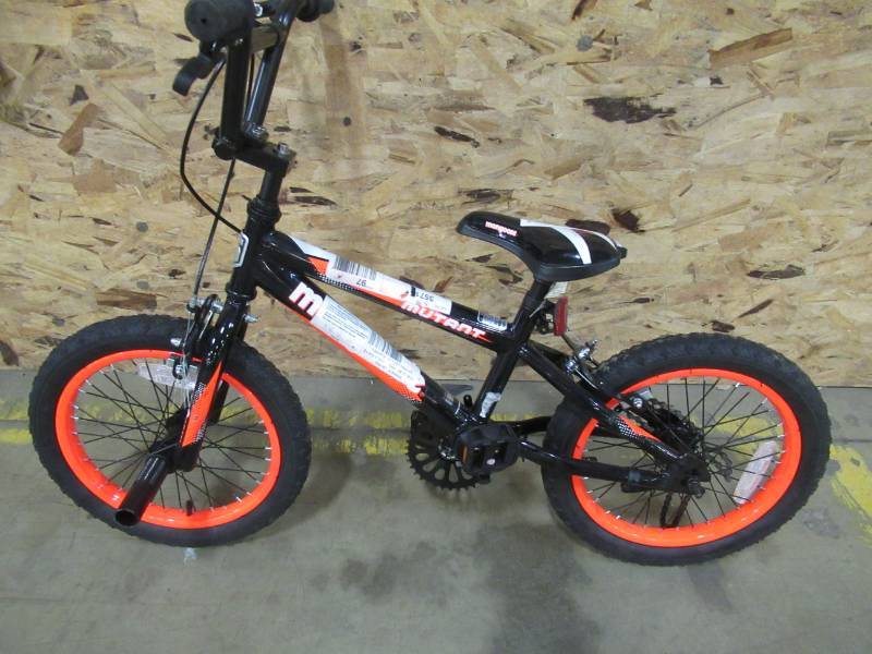 lot 247 image: 16 Mongoose Mutant BMX - Broken Crank Shaft