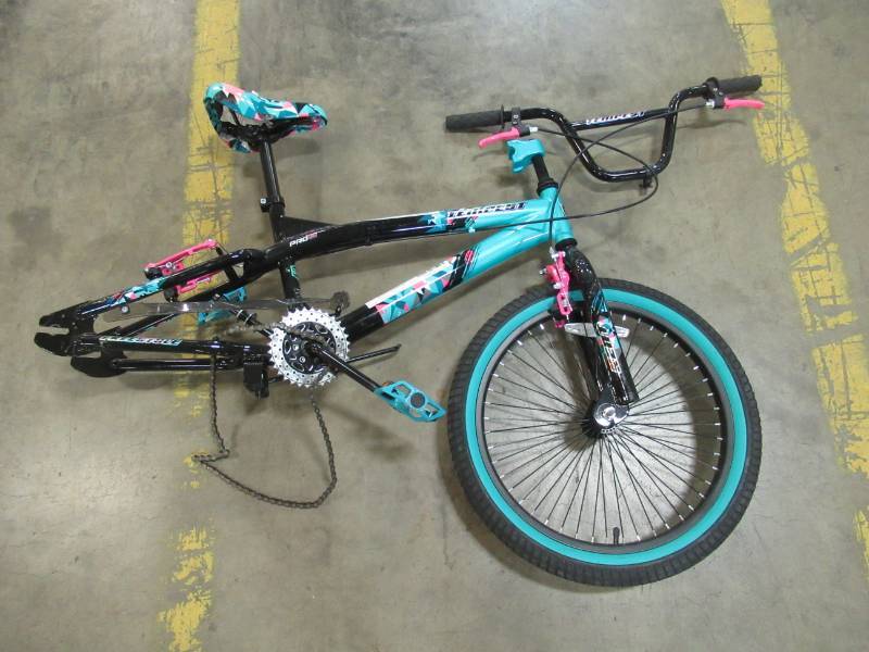 lot 248 image: 20 Kent Tempest BMX Fork, Bars and Frame For Parts or Restore