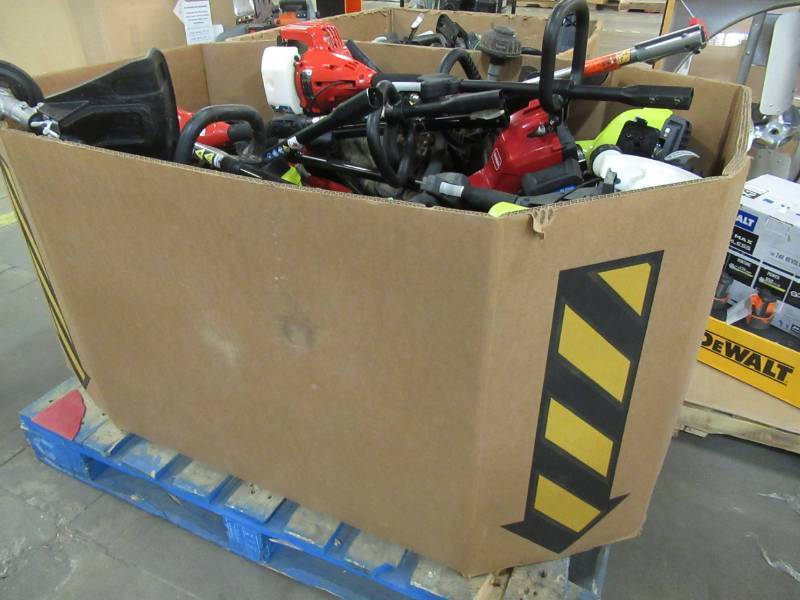 lot 159 image: WHOLESALE MIXED PALLET OF RETURNS - OUTDOOR POWER 29 TRIMMERS