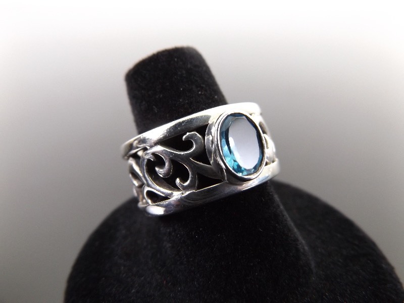 lot 5 image: .925 Sterling Silver Art Nouveau Faceted Topaz Ring Size 7.75