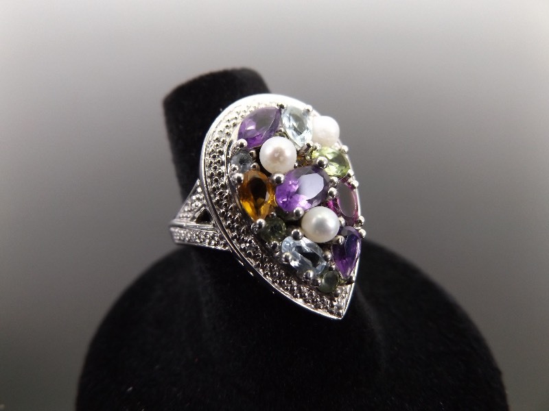 lot 6 image: .925 Sterling Silver Diamond Accented Multi Stone Ring Size 6