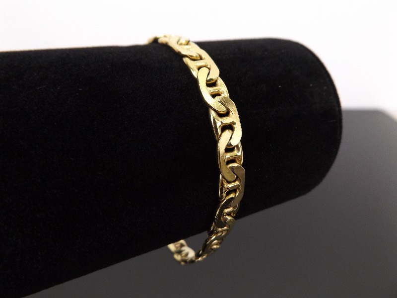 lot 30 image: .925 Sterling Silver Mariner Link Vermeil Bracelet