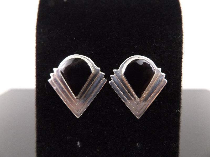 lot 57 image: .925 Sterling Silver Art Deco Inlayed Black Onyx Earrings