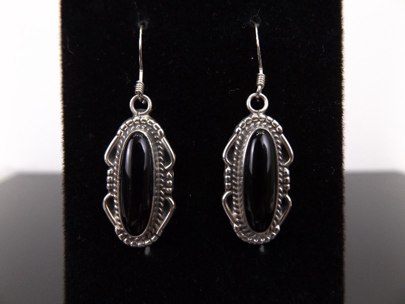 lot 62 image: .925 Sterling Silver Black Onyx Cabochon Dangle Earrings