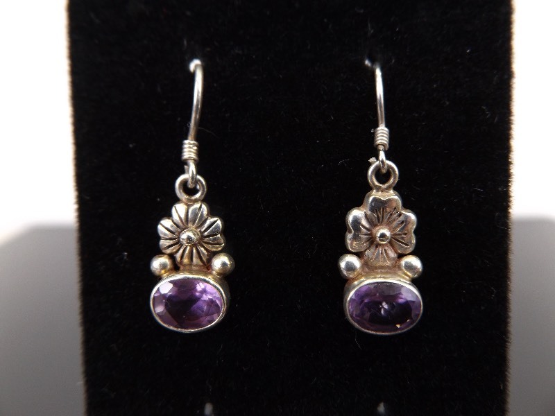 lot 70 image: .925 Sterling Silver Faceted Amethyst Dangle Earrings