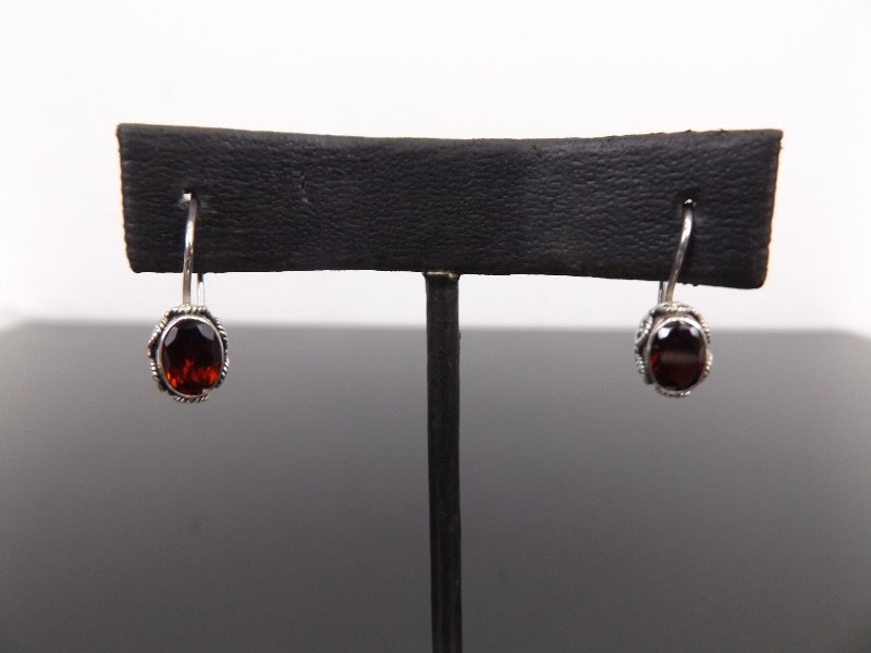 lot 75 image: .925 Sterling Silver Faceted Garnet Earrings