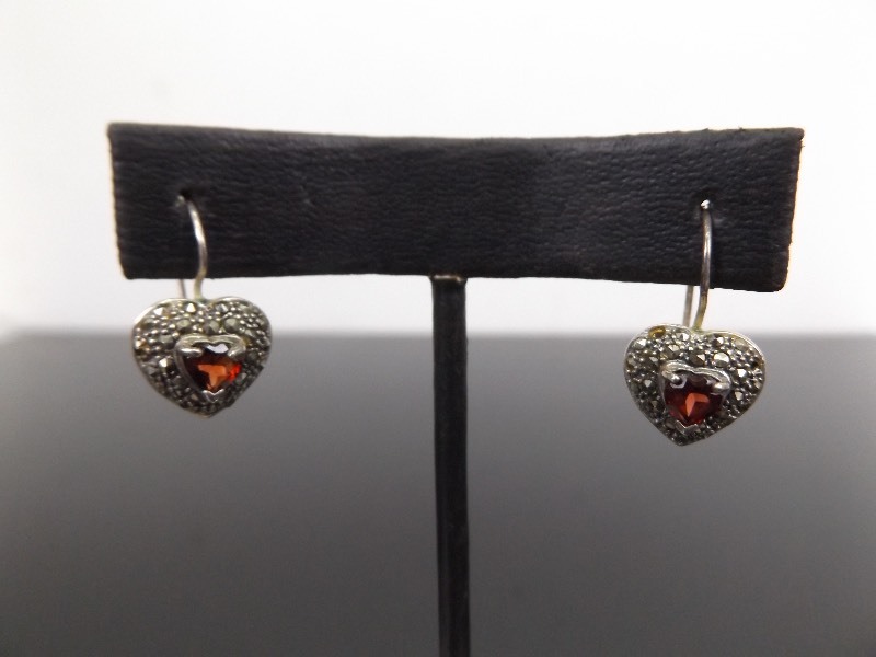 lot 77 image: .925 Sterling Silver Art Nouveau Faceted Garnet Heart Earrings