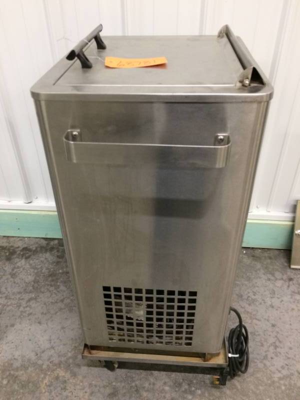 lot 10 image: Chattanooga C-2 ColPac Hydrocollator Cold Pack Chilling Unit - Very Clean Inside - Power light is not illuminating, does not affect functionality - Works Great