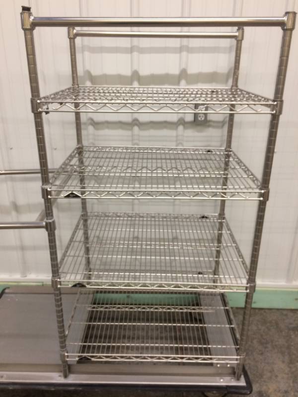 lot 6 image: Metro Utility Shelving Unit