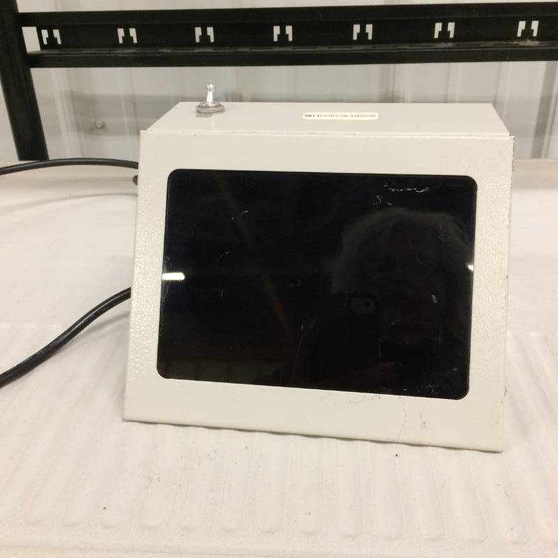 lot 14 image: Star Xray SL103GBX Dark Room Safe Light Great Working Condition