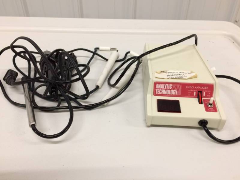 1178 DENTAL EQUIPMENT AUCTION A POWER MULTIADJUSTABLE DENTALEZ