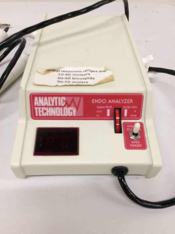 lot 20 image: Analytic Technology Endo Analyzer Model 8001Great Working Condition