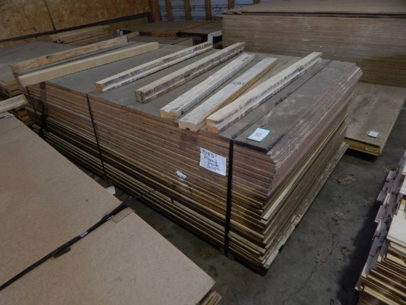 lot 10 image: 4 x 8 x 12 Melamine Sheeting